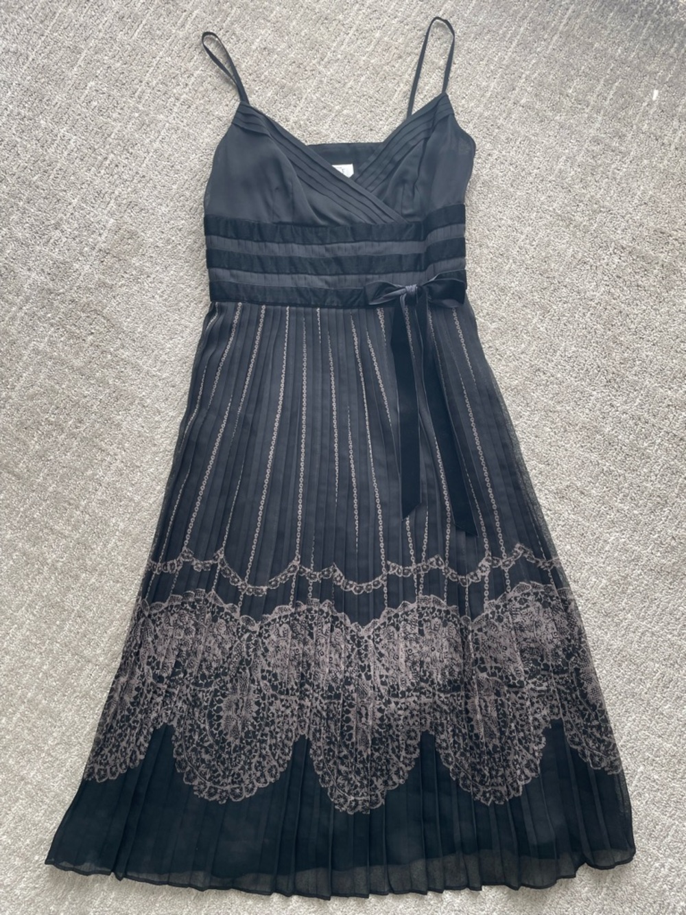 Ann Taylor LOFT Black Pleated Dress with Velvet Detail - Size 2/S - NWOT